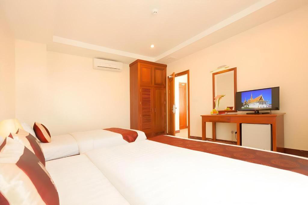 Kirirom Crystal Hotel Phnom Penh Esterno foto