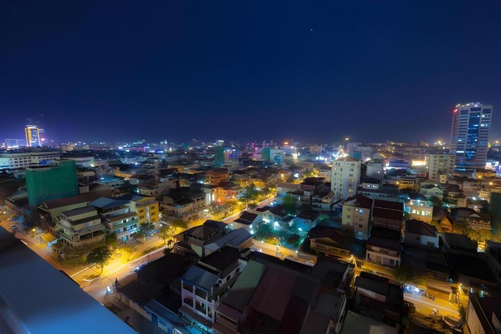 Kirirom Crystal Hotel Phnom Penh Esterno foto