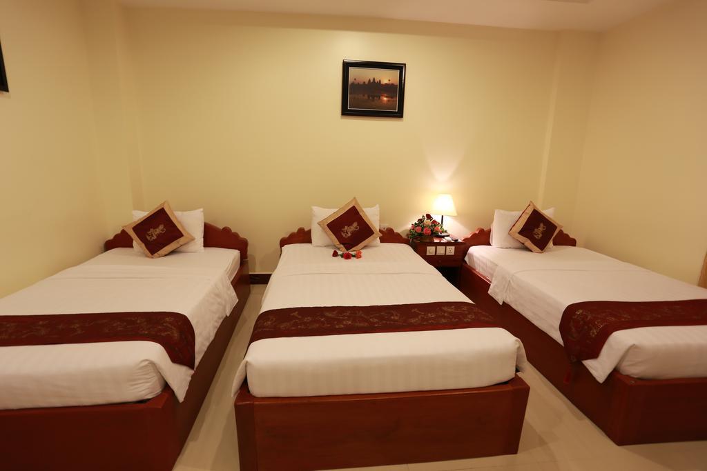 Kirirom Crystal Hotel Phnom Penh Esterno foto